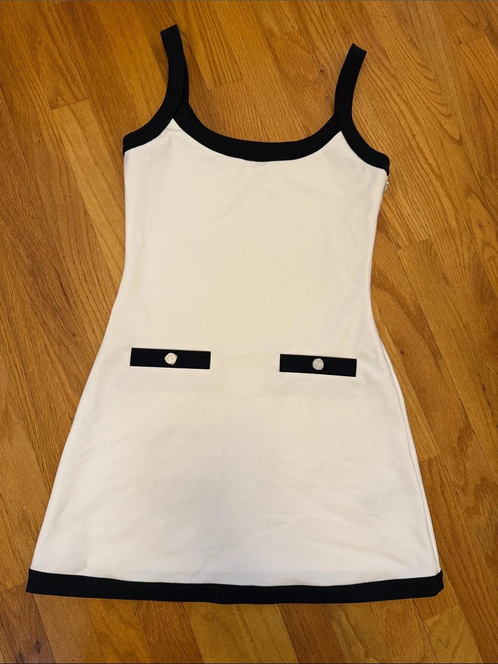 Tory burch contrast binding tennis dress